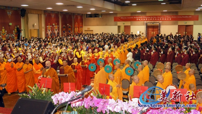 【新闻资讯】2025年《南 无 第 三 世 多 杰 羌 佛 经 藏 总 集》新卷隆重发行 全球佛教徒蒞美,共沐佛恩迎经藏-图片3
